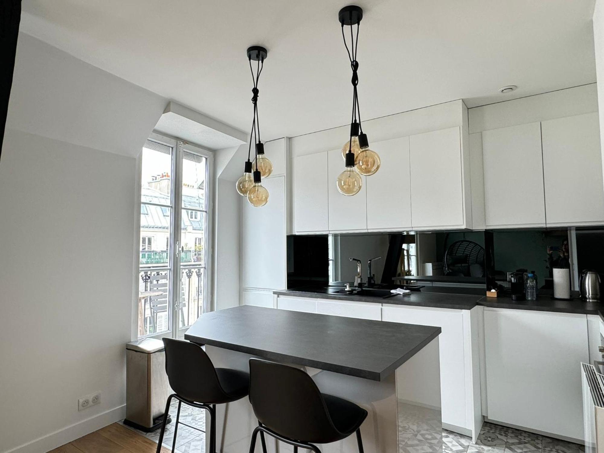 Paris Central 1 Bedroom Apartment With Ac Экстерьер фото